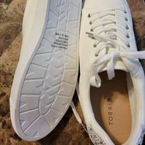 Torrid White Faux Leather Rhinestone Sneaker (WW)